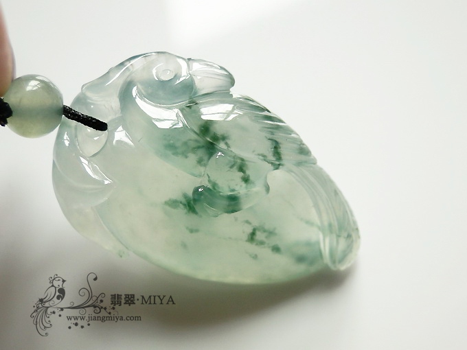 冰种水润喜鹊寿桃挂坠