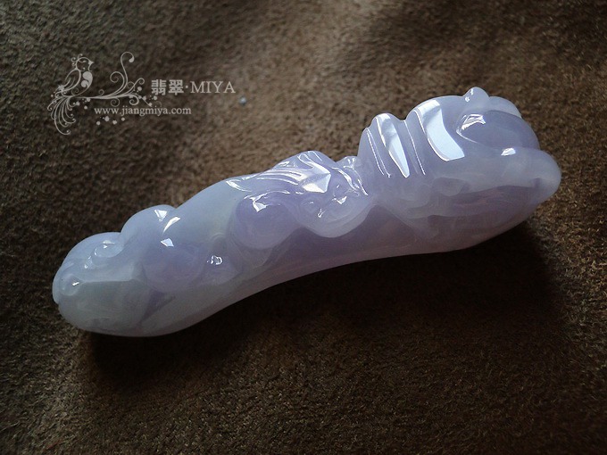 紫翡翠龙勾把玩件