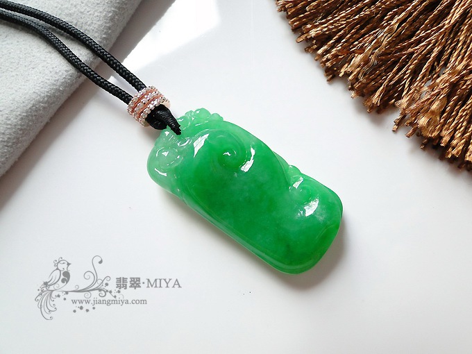 方形绿如意