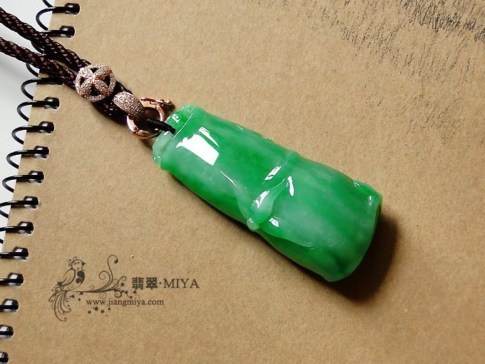 细糯种飘阳绿翡翠节节高升