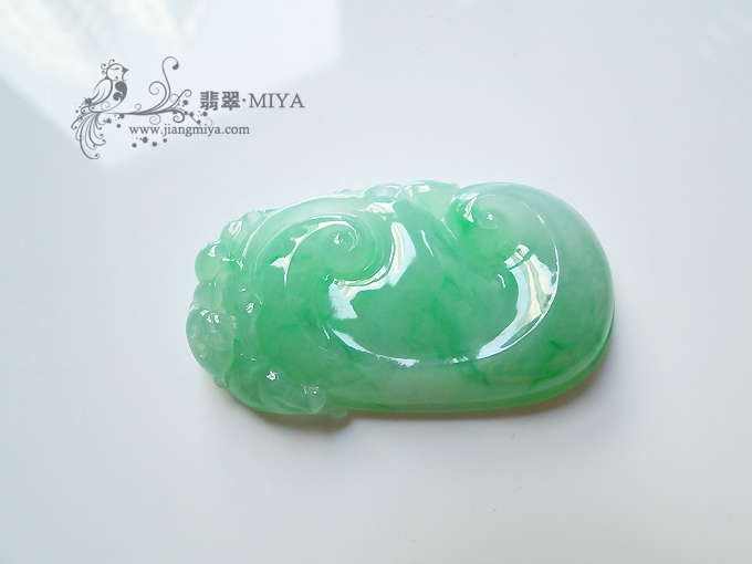 果冻质感冰种浅绿大如意