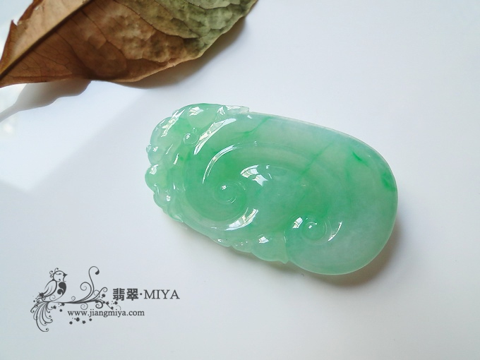果冻质感冰种浅绿大如意