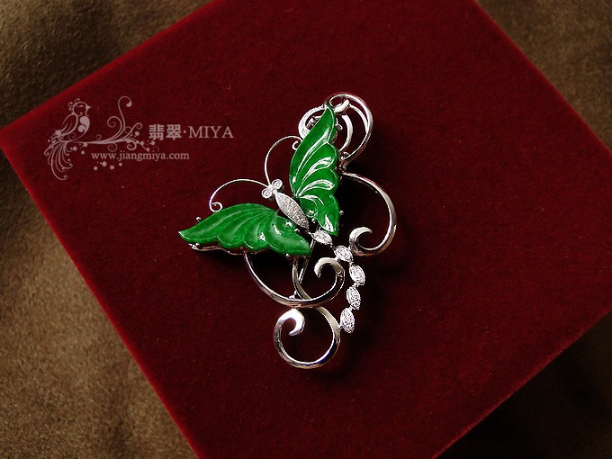 绿蝴蝶，胸针挂坠两用款
