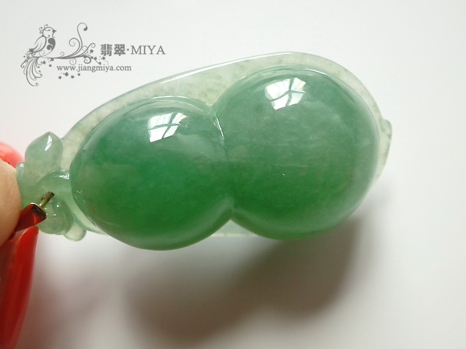 冰种饱满可爱豆荚