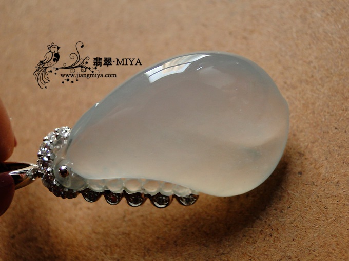 冰种完美干净水润瓜瓜