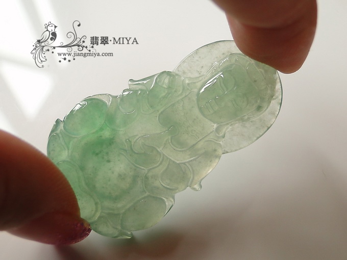 冰种翡翠观音