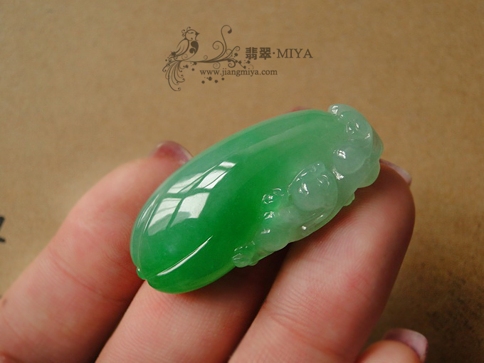 细糯种带翠绿瓜瓜
