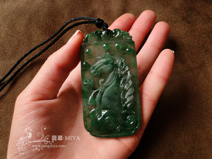 冰种翡翠男士挂件马到成功大马牌挂件
