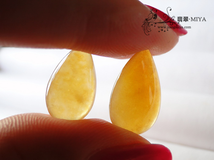 高冰种正黄翡水滴蛋面预定