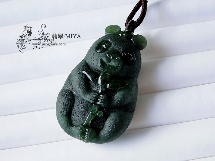 翡翠熊猫挂坠