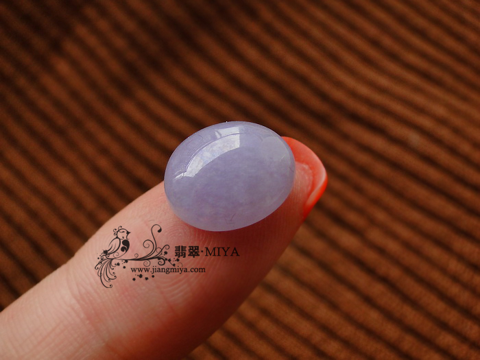 冰糯种紫罗兰翡翠蛋面一枚