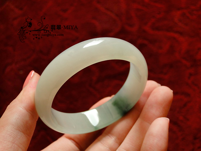 冰种至冰糯种细腻无比飘花美貌福镯
