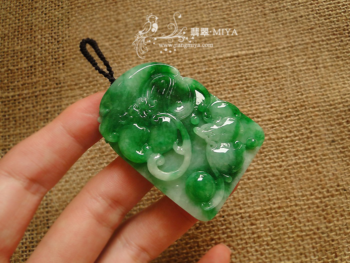 咪雅翡翠