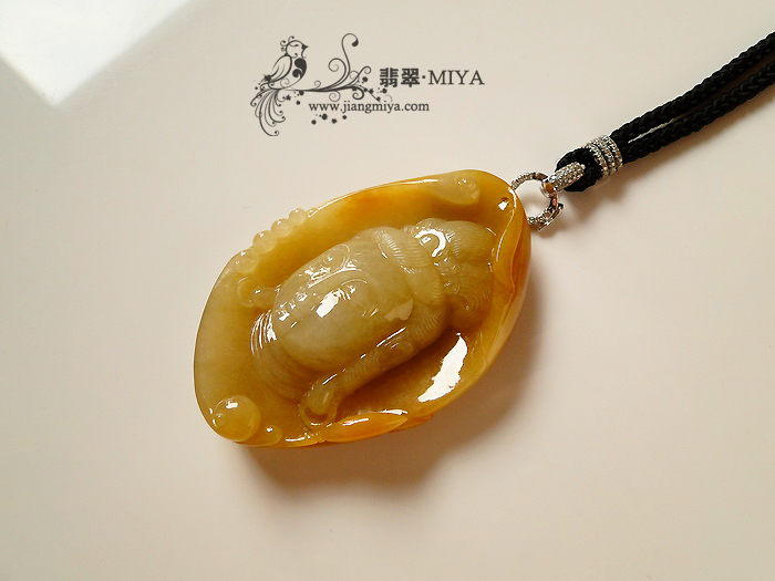 咪雅翡翠