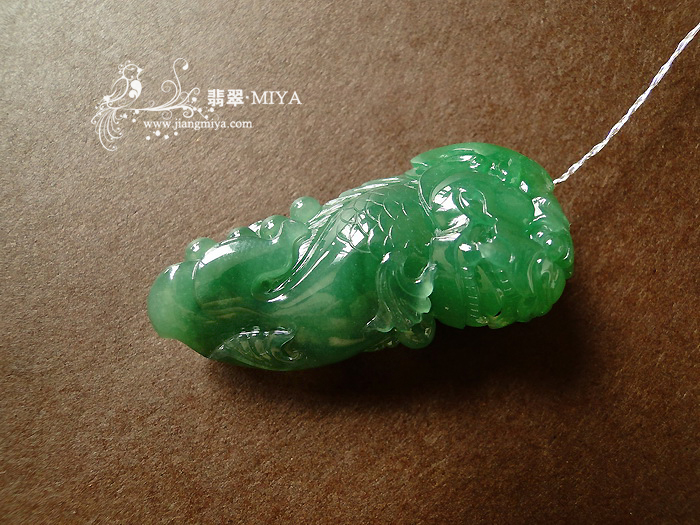 咪雅翡翠
