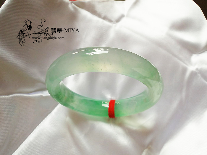 收藏级老坑玻璃种晴水绿美镯