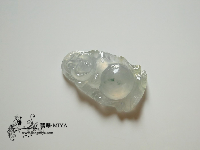 咪雅翡翠