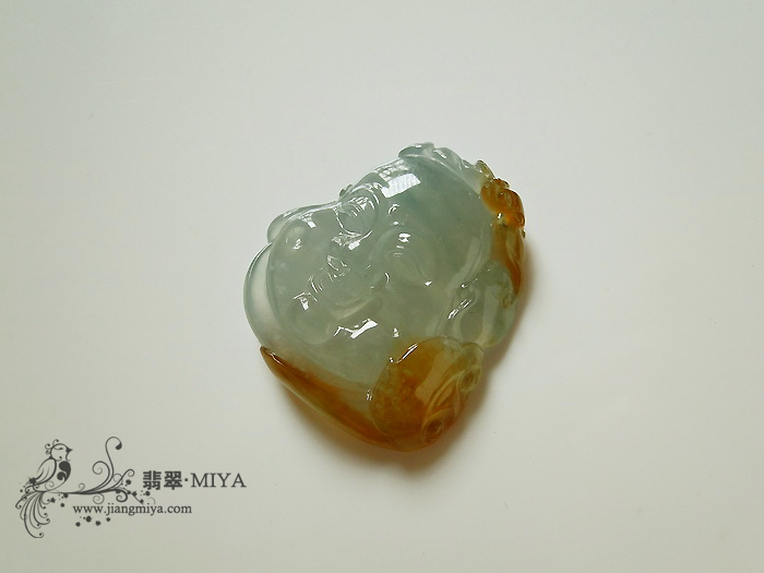 咪雅翡翠
