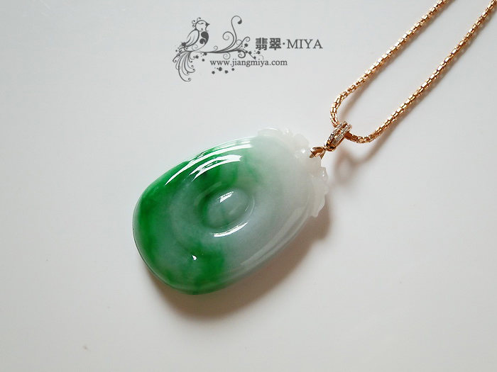 咪雅翡翠
