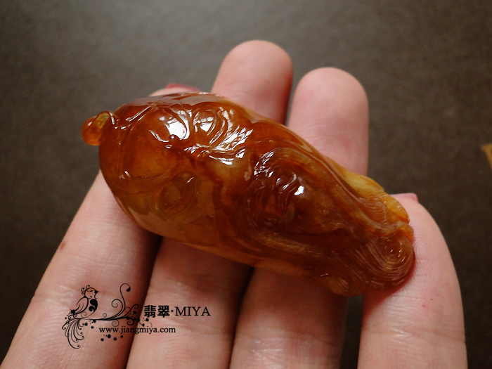 咪雅翡翠