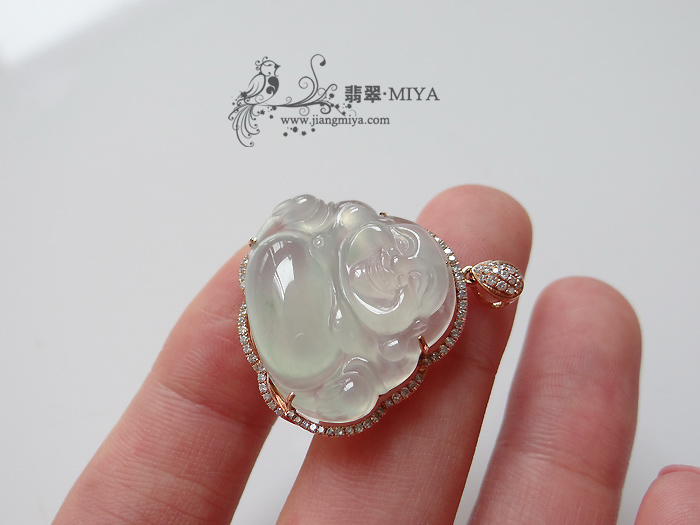 咪雅翡翠