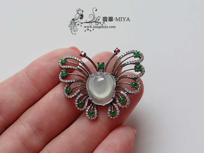 咪雅翡翠