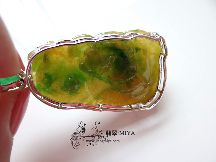 咪雅翡翠
