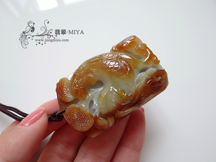 咪雅翡翠