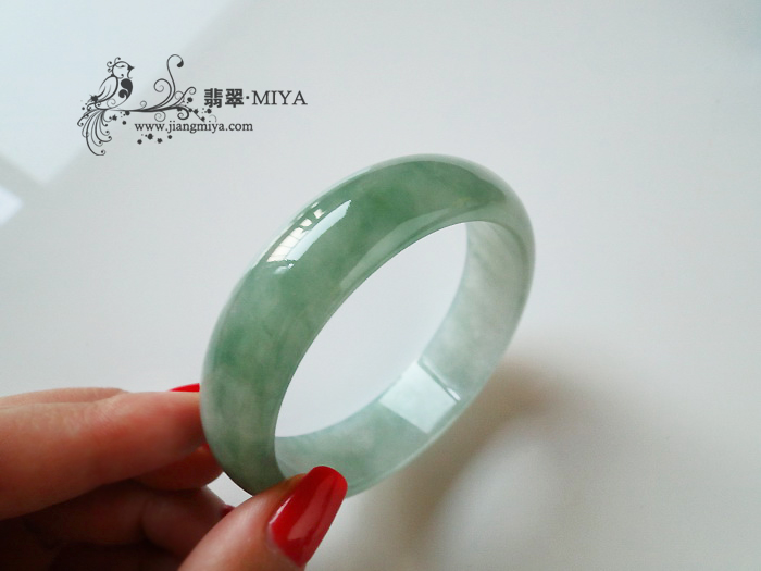 咪雅翡翠
