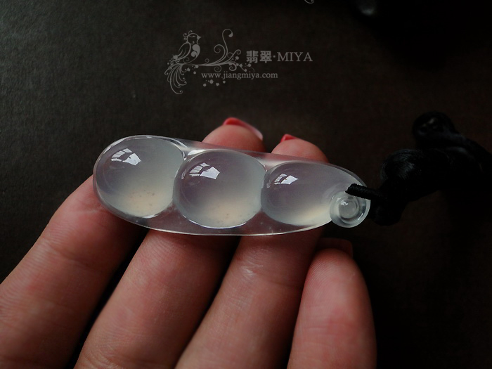 咪雅翡翠