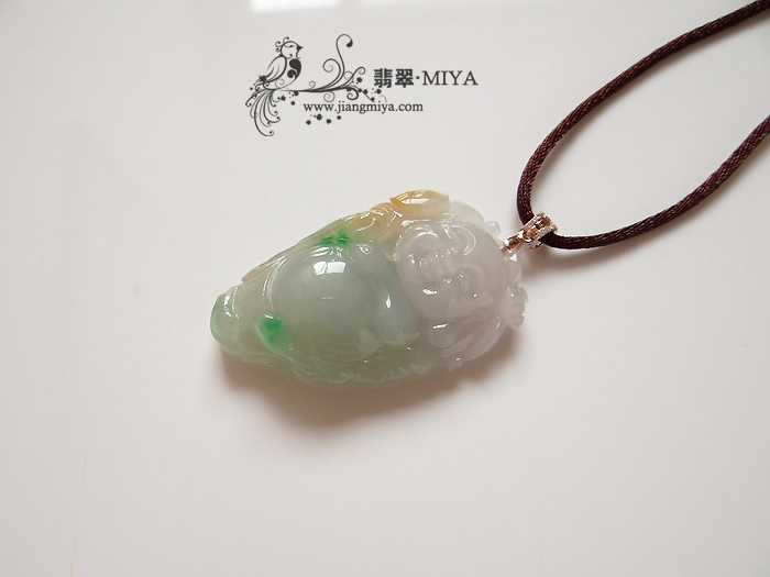 咪雅翡翠