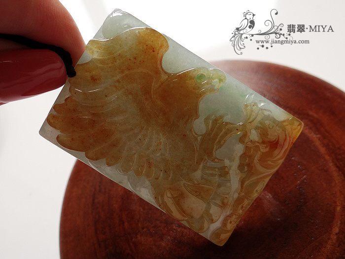 咪雅翡翠