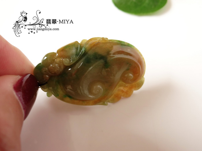 咪雅翡翠