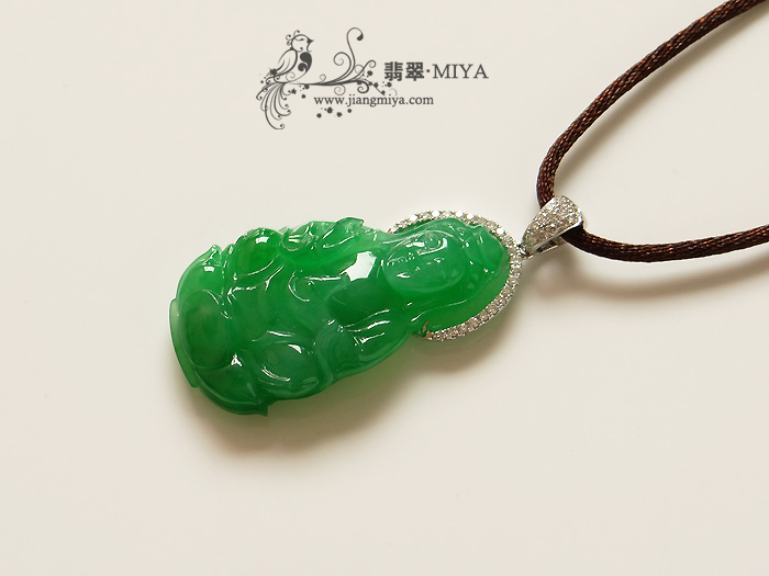 咪雅翡翠