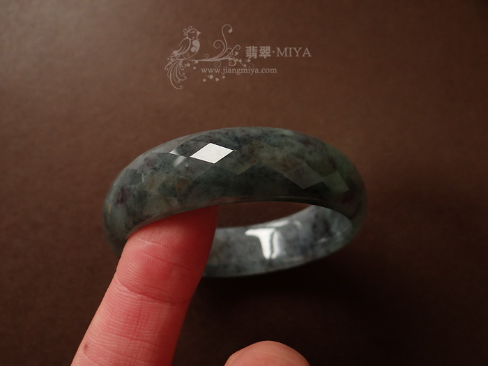 咪雅翡翠