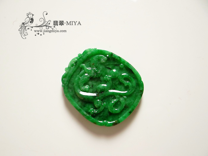 咪雅翡翠