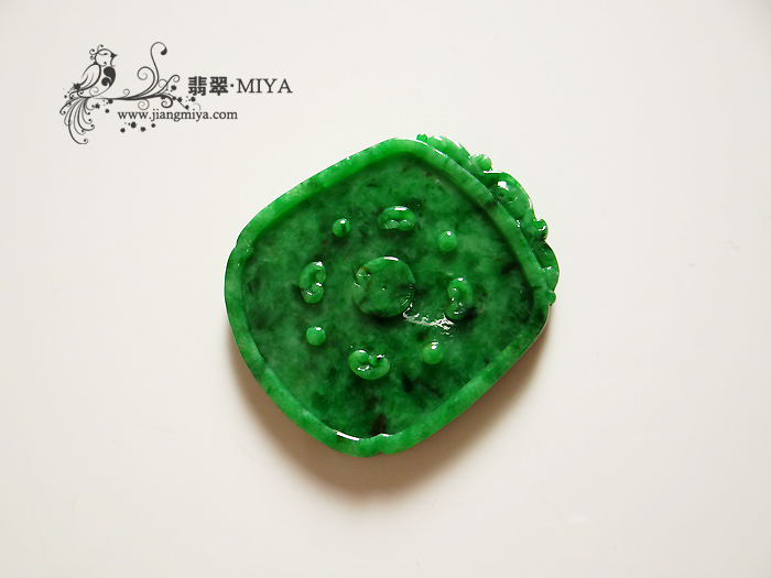 咪雅翡翠