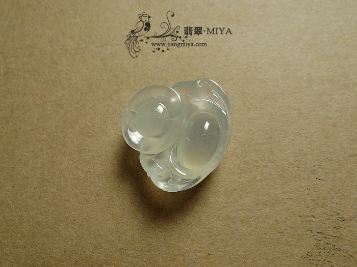 咪雅翡翠