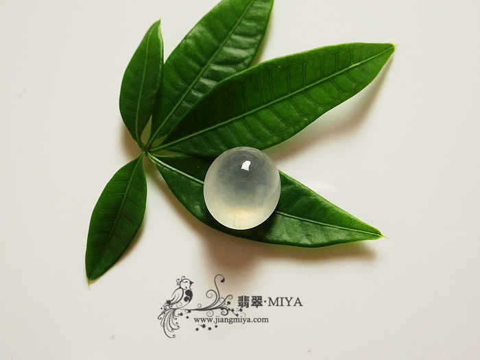 咪雅翡翠