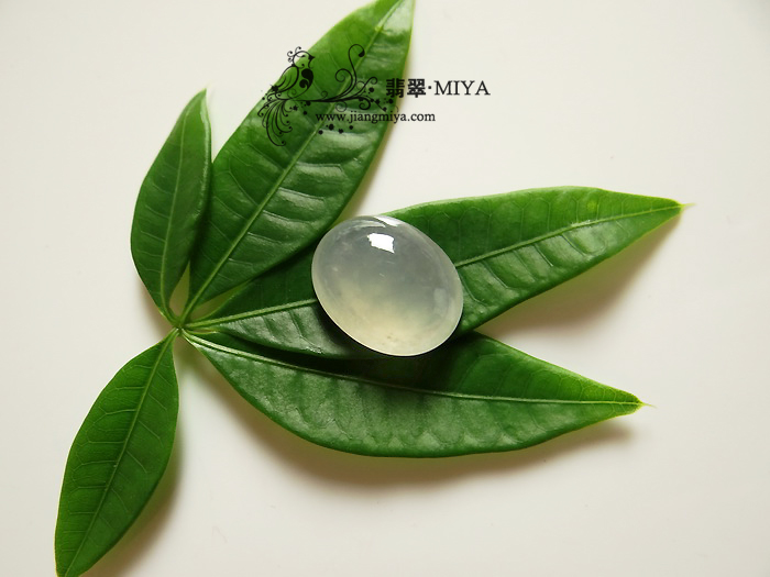 咪雅翡翠