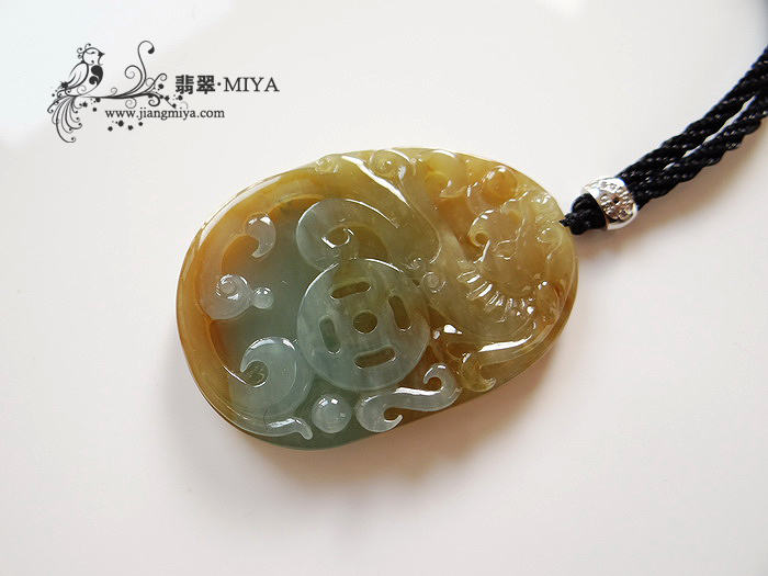 咪雅翡翠