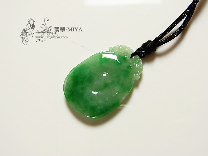 咪雅翡翠