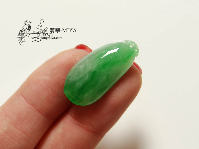 咪雅翡翠