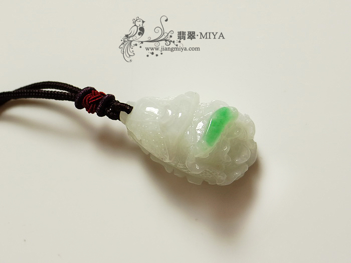 咪雅翡翠