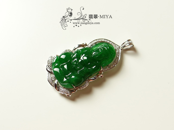 咪雅翡翠