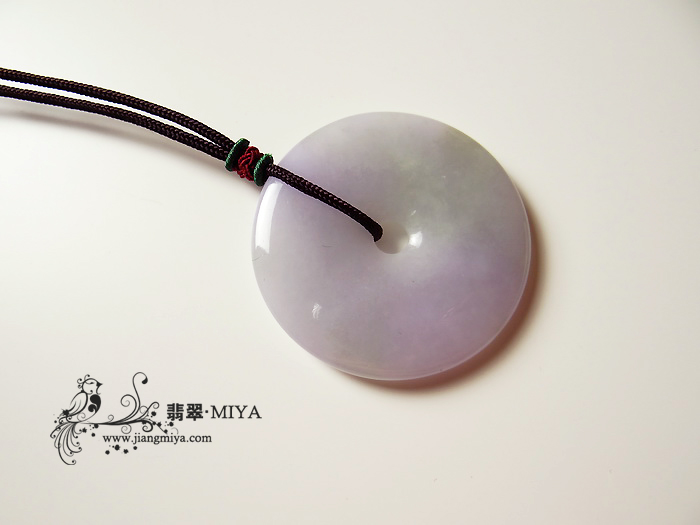 咪雅翡翠