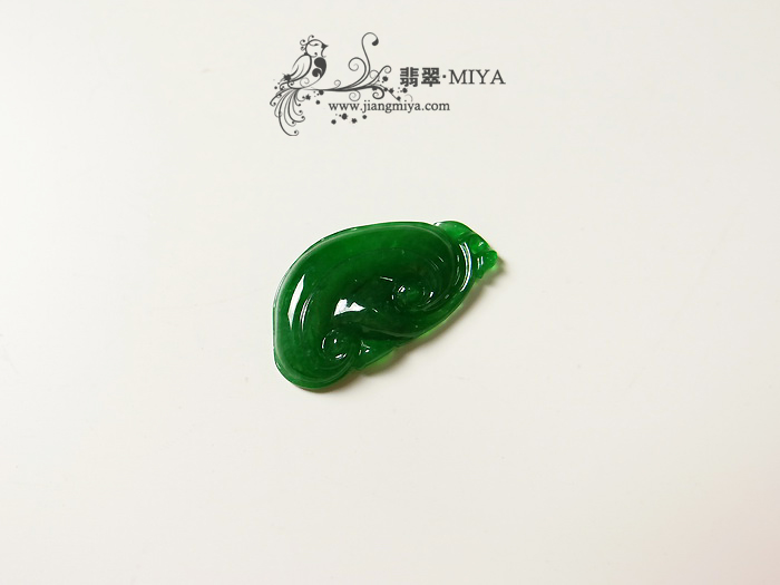 咪雅翡翠