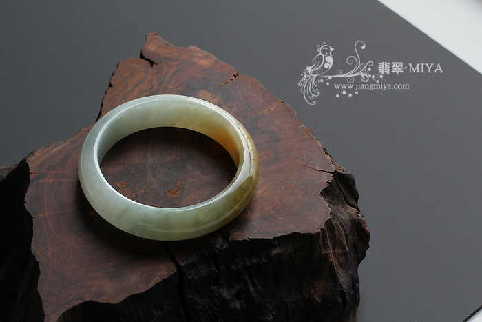 咪雅翡翠