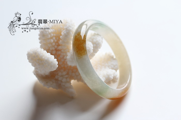 咪雅翡翠