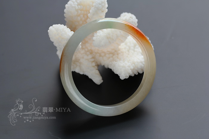 咪雅翡翠